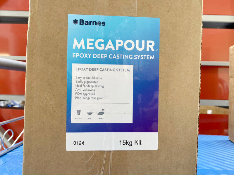 MEGAPOUR DEEP CAST EPOXY RESIN