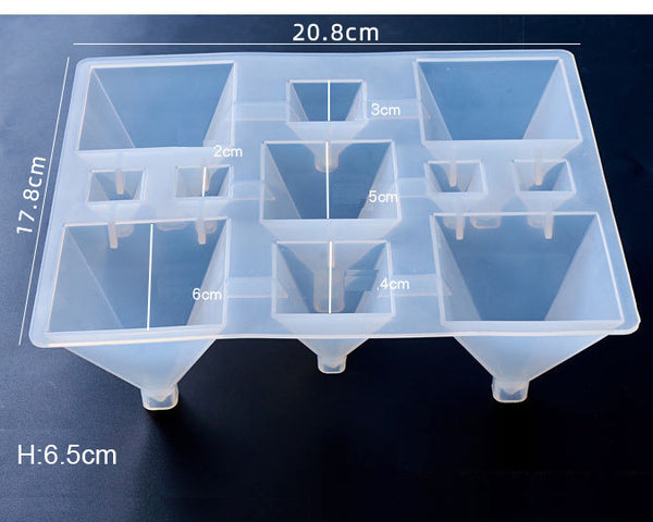 11 Pieces Pyramids Moulds Combo