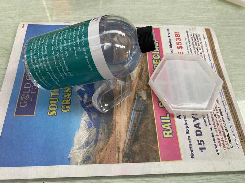 Crystal Clear Art Epoxy Resin - 3 : 1 by Weight 1kg Kit - Soft Type
